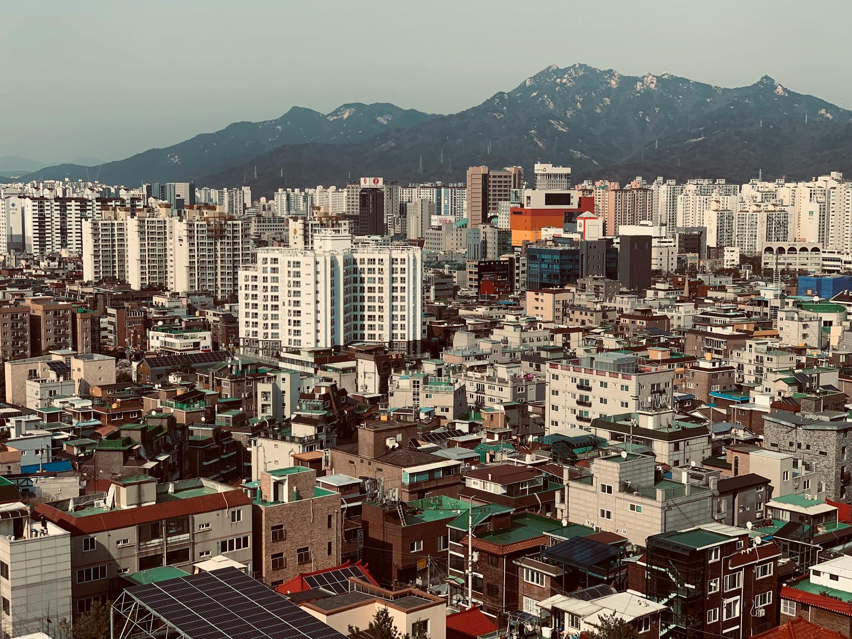 Bukhansan National Park hiking trail providing free outdoor adventure near Seoul