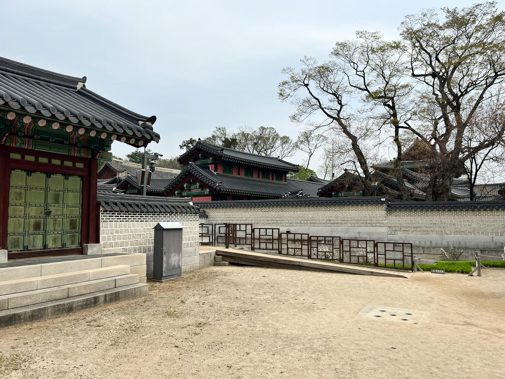 Changdeokgung Palace secret garden in Seoul accessible free on Culture Day