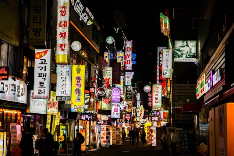 Hongdae Guide Seoul Nightlife Art Things To Do hongdae-guide-seoul-nightlife-art-things-to-do