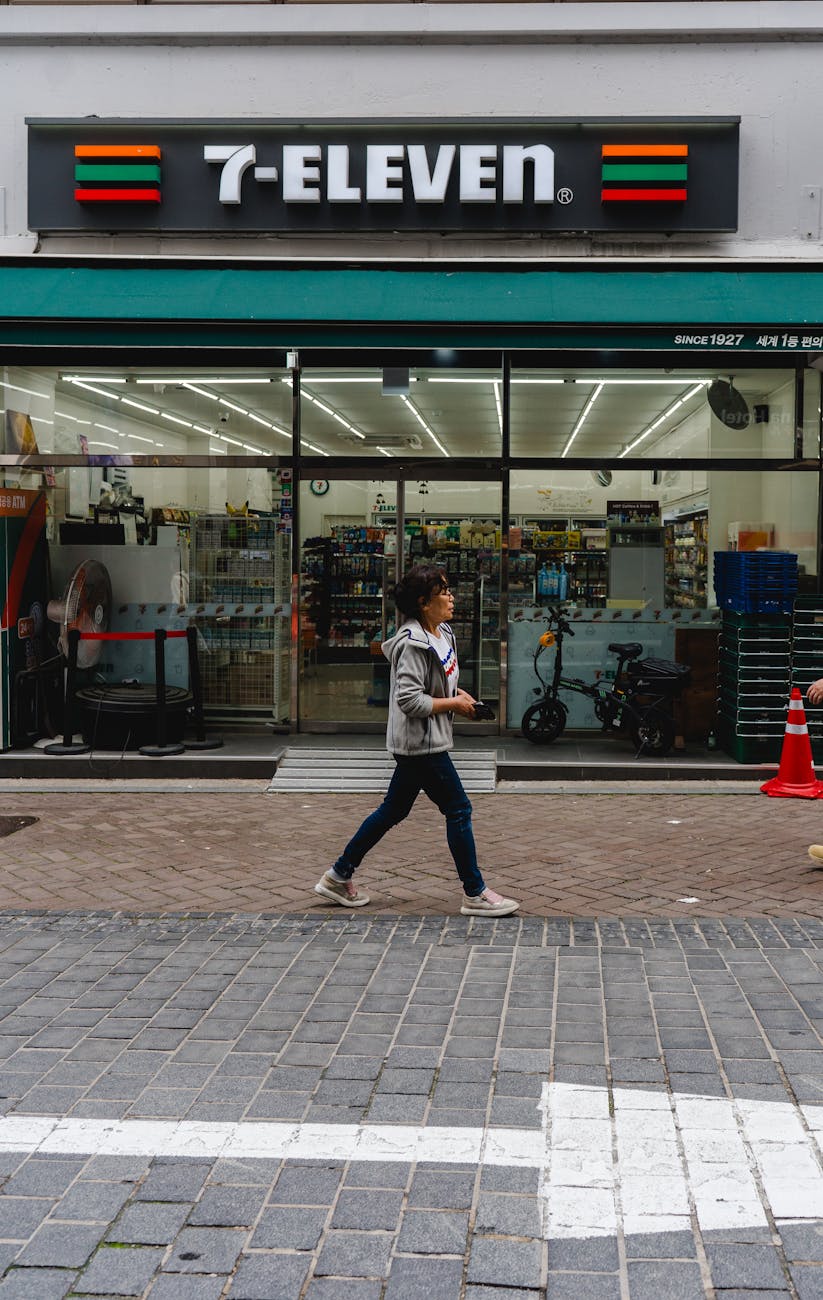 Seoul convenience store - practical tips for first time visitors to South Korea