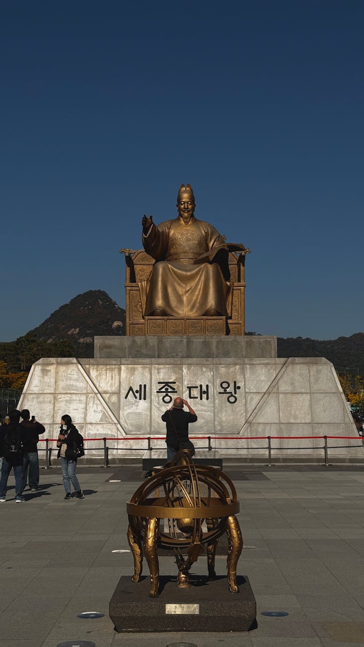 Seoul Travel Tips for First Time Visitors: Essential Guide to Korean Culture & Customs (2026)