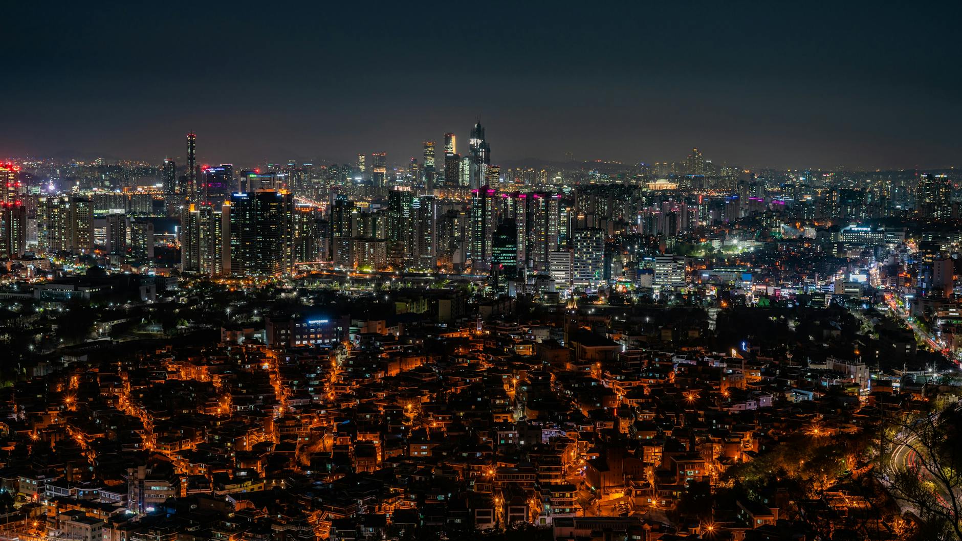 Is Seoul Safe for Tourists? Complete Safety Guide for Visitors (2026)