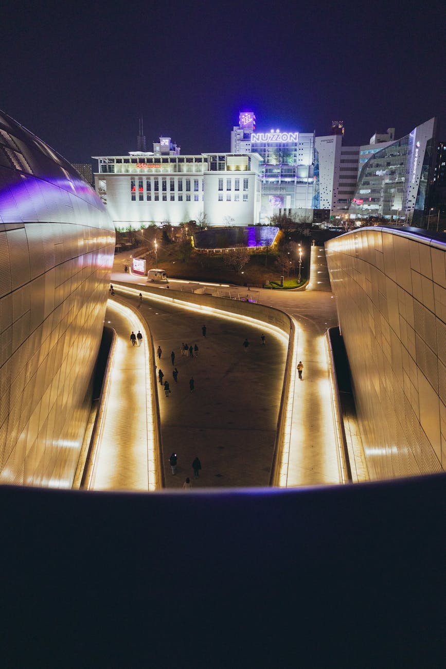Dongdaemun Design Plaza illuminated at night in Seoul