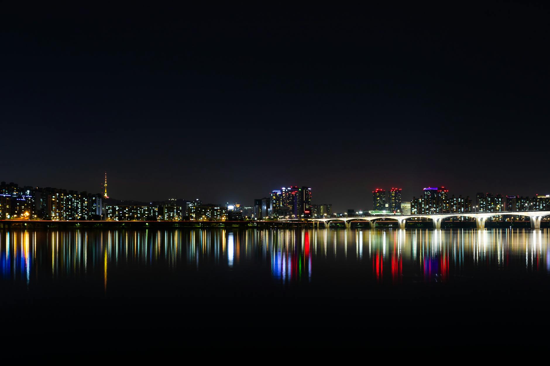 Modern Seoul skyline reflecting the tech-savvy city where travel apps enhance every visit