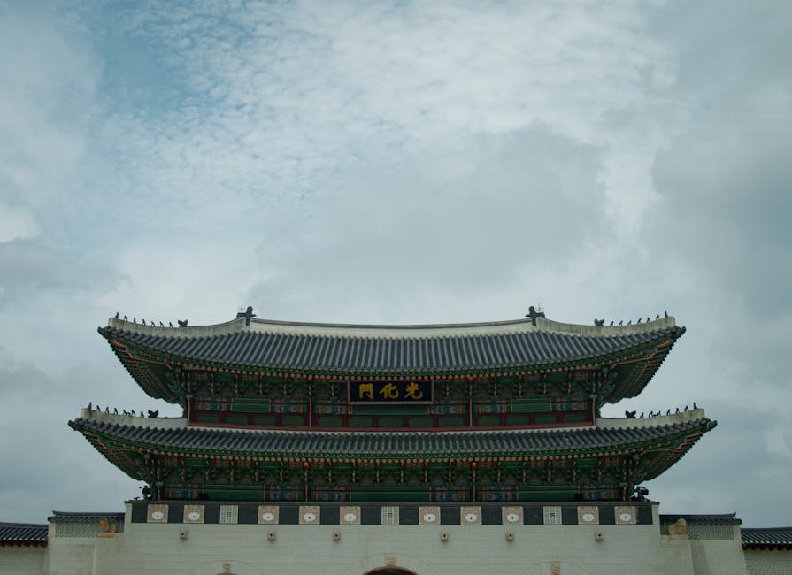 Historic Gyeongbokgung Palace gate Day 1 stop on a 7 day Seoul itinerary