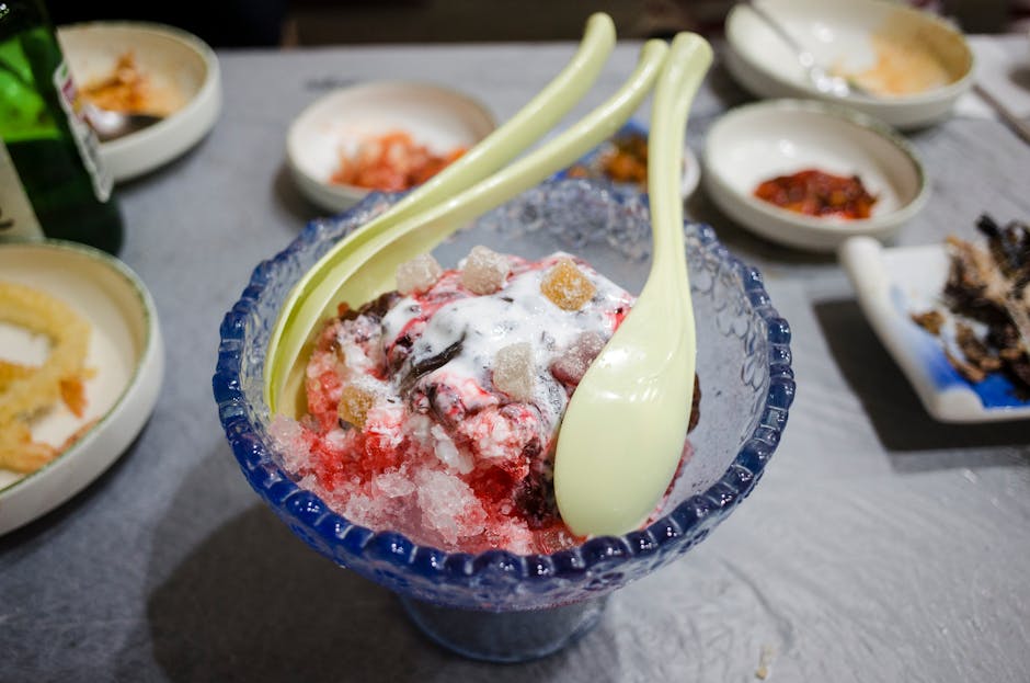 Korean bingsu shaved ice dessert Seoul summer treat